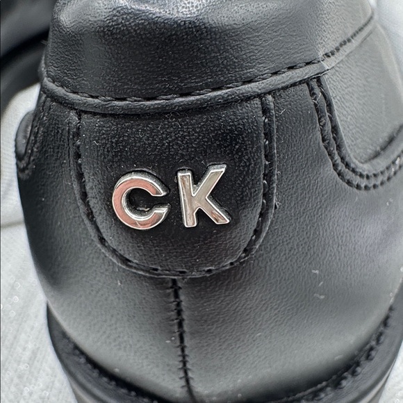 Calvin Klein loafers dress flats 1.25” heels size 11 NWOT - Picture 10 of 10